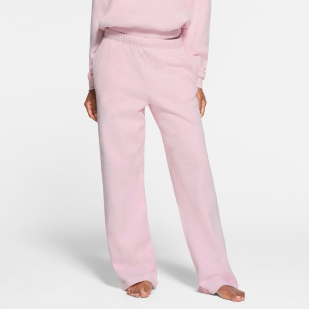 Skims cherry blossom pink straight leg sweatpants